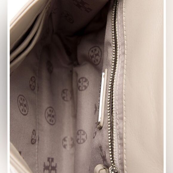 TORY BURCH FLEMING QUILTY CROSSBODY BAG - Picture 14 of 16